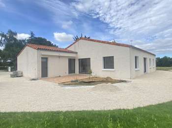 Location Maison 4 chambresAubigny-les-Clouzeaux