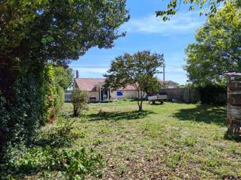 Location Maison 3 piècesBégadan