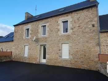 Location Maison 4 piècesBourbriac