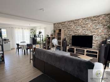 Location Maison 4 chambresBourg-des-Comptes