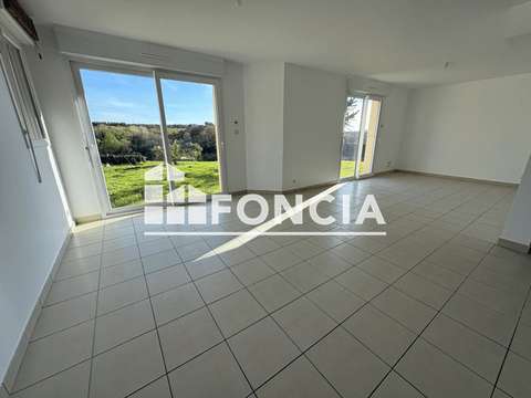 Location maison 5 pièces Brandivy 56