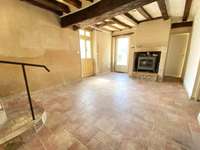 Location maison 8 pièces Location maison 8 pièces