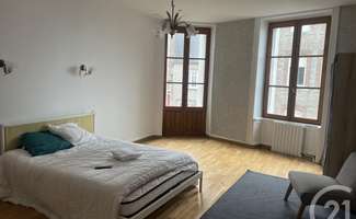 Photo Location maison Carrouges
