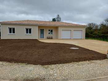 Location Maison 4 chambresChasseneuil-du-Poitou