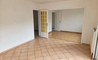 Photo Location maison Château-Gontier