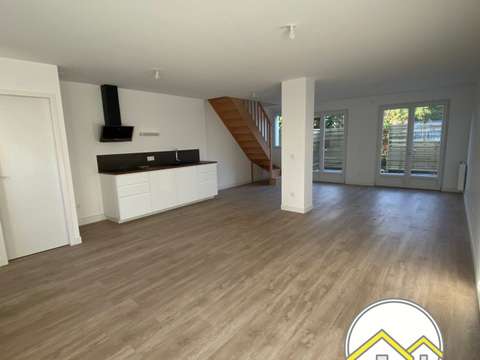 Location maison 4 pièces Châteaubriant Ville Aux Roses 44
