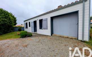 Photo Location maison Châteauneuf