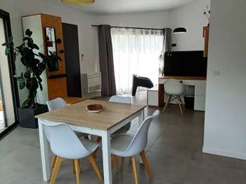 Location Maison 1 chambreChâteauneuf-le-Rouge