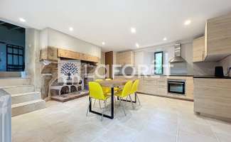 Photo Location maison Chiché