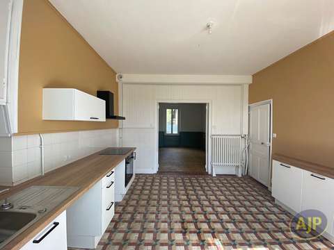 Location maison 8 pièces Cholet 49