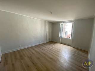 Location maison 8 pièces