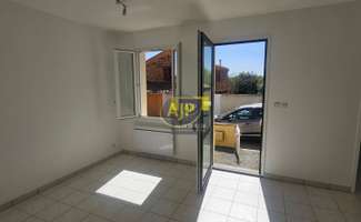 Photo Location maison Coëx