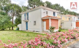 Photo Location maison Coëx