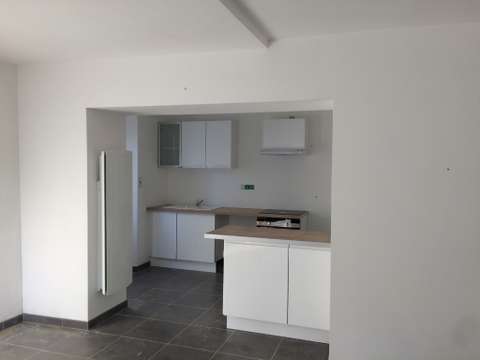 Location maison 3 pièces Cossé-le-Vivien 53