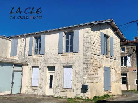 Location maison 4 pièces Coulonges-sur-l'Autize 79