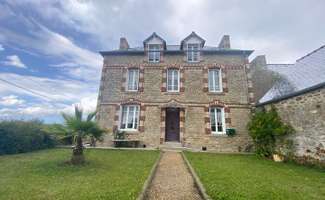 Photo Location maison Créhen