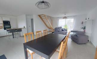 Photo Location maison Crevin