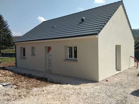 Location maison 4 pièces Crevin 35