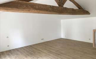 Photo Location maison Cugand
