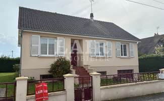 Photo Location maison Damigny