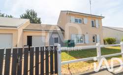 Photo Location maison Dampierre-en-Burly