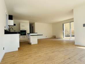 Location Maison 4 chambresErcé-en-Lamée