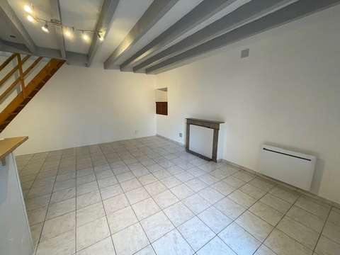 Location maison 2 pièces Essarts-en-Bocage 85