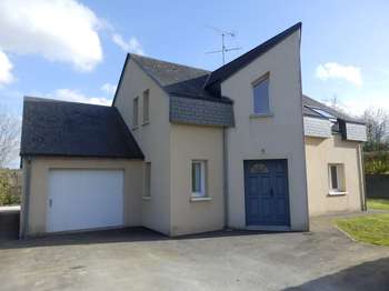 Photo Location maison Forcé