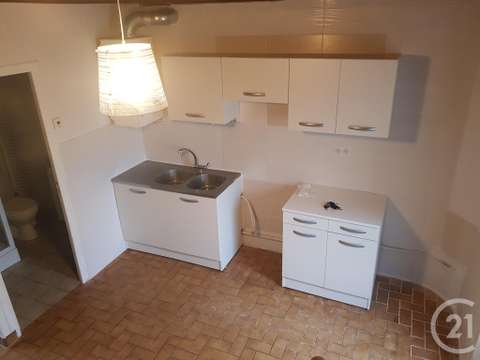 Location maison 3 pièces Fougères 35