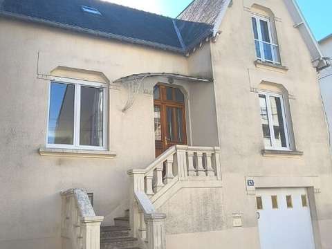 Location maison 5 pièces Fougères 35