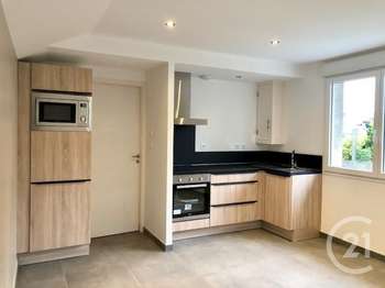 Photo Location maison Fougères