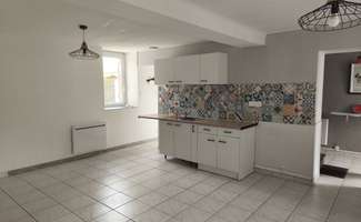 Photo Location maison Freigné