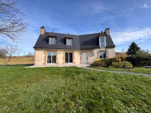 Location maison 6 pièces Hénon 22