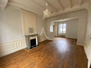 Photo Location maison Jarze