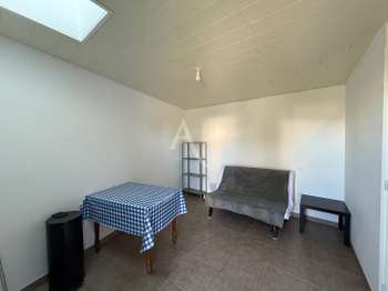 Location Maison 1 pièceLa Chaize-le-Vicomte