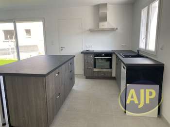 Location Maison 3 chambresLa Garnache