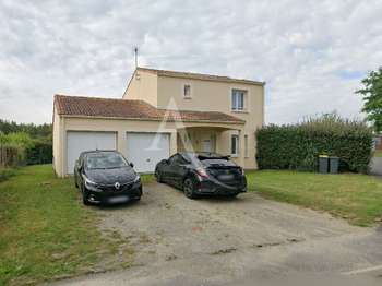 Location maison 5 pièces La Limouzinière 44