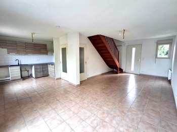 Location Maison 3 chambresLa Membrolle-sur-Longuenee