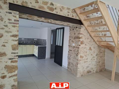 Location maison 5 pièces La Pommeraie-sur-Sèvre 85