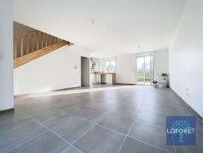 Location Maison 4 chambresLa Roche-Sur-Yon Centre Ville