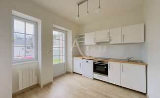 Photo Location maison La Roche-Sur-Yon Centre Ville