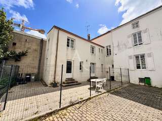 Location maison 10 pièces