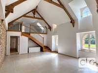 Location maison 8 pièces