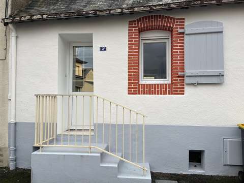 Location maison 2 pièces Laval 53