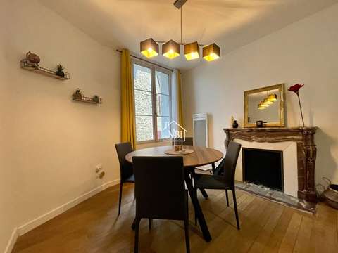 Location maison 4 pièces Laval 53