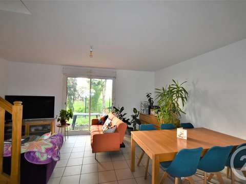 Location maison 3 pièces Laval 53