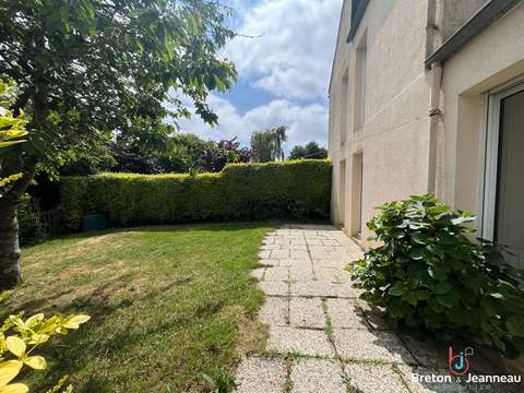 Location maison 6 pièces Laval 53