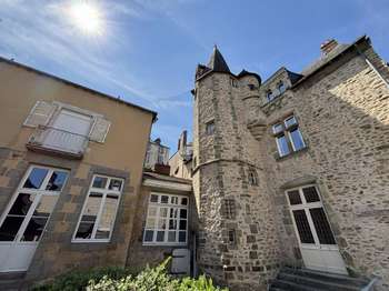 Location maison 7 pièces Laval 53