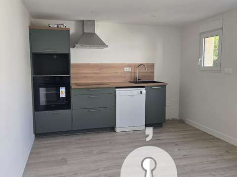 Location maison 5 pièces Laval Avesnières 53
