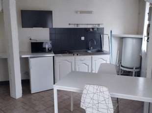 Photo Location maison Laval Les Fourches
